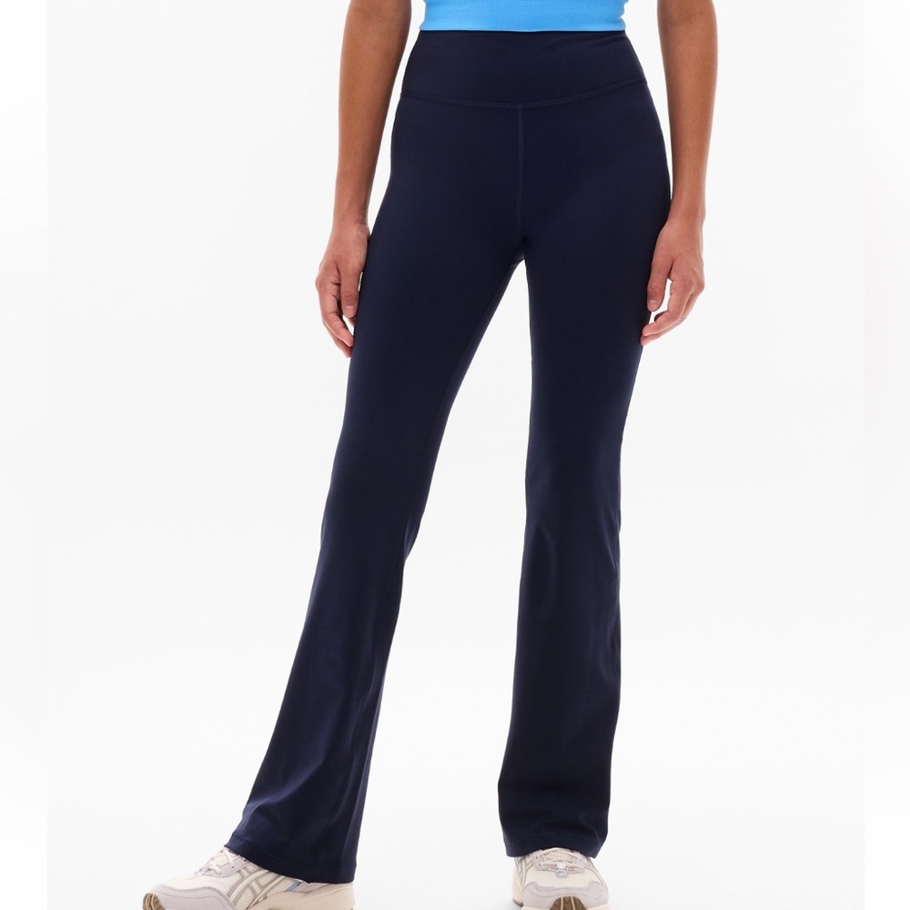 Athleta Girl High Rise Chit Chat Flare Pant Size M (8-10)